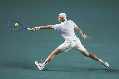 Canada's Shapovalov advances to Mifel Tennis Open quarters with straight sets win