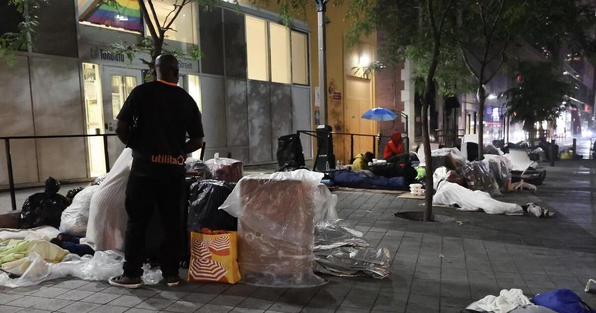 Toronto adds 200 shelter spaces to help house asylum seekers