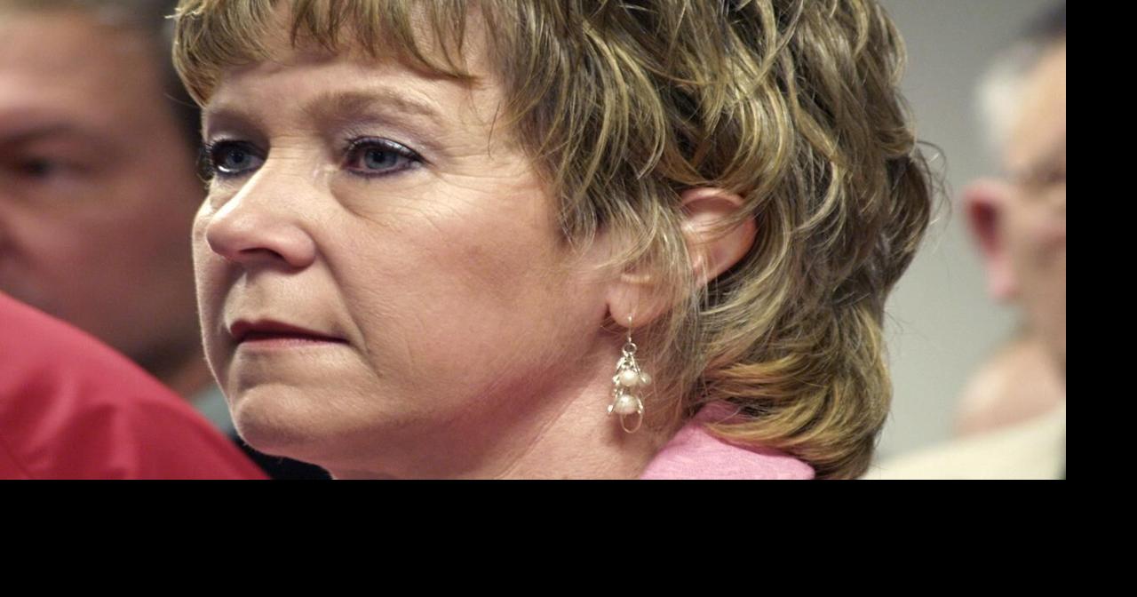 Jean Rounds, wife of GOP Sen. Mike Rounds, dies from cancer