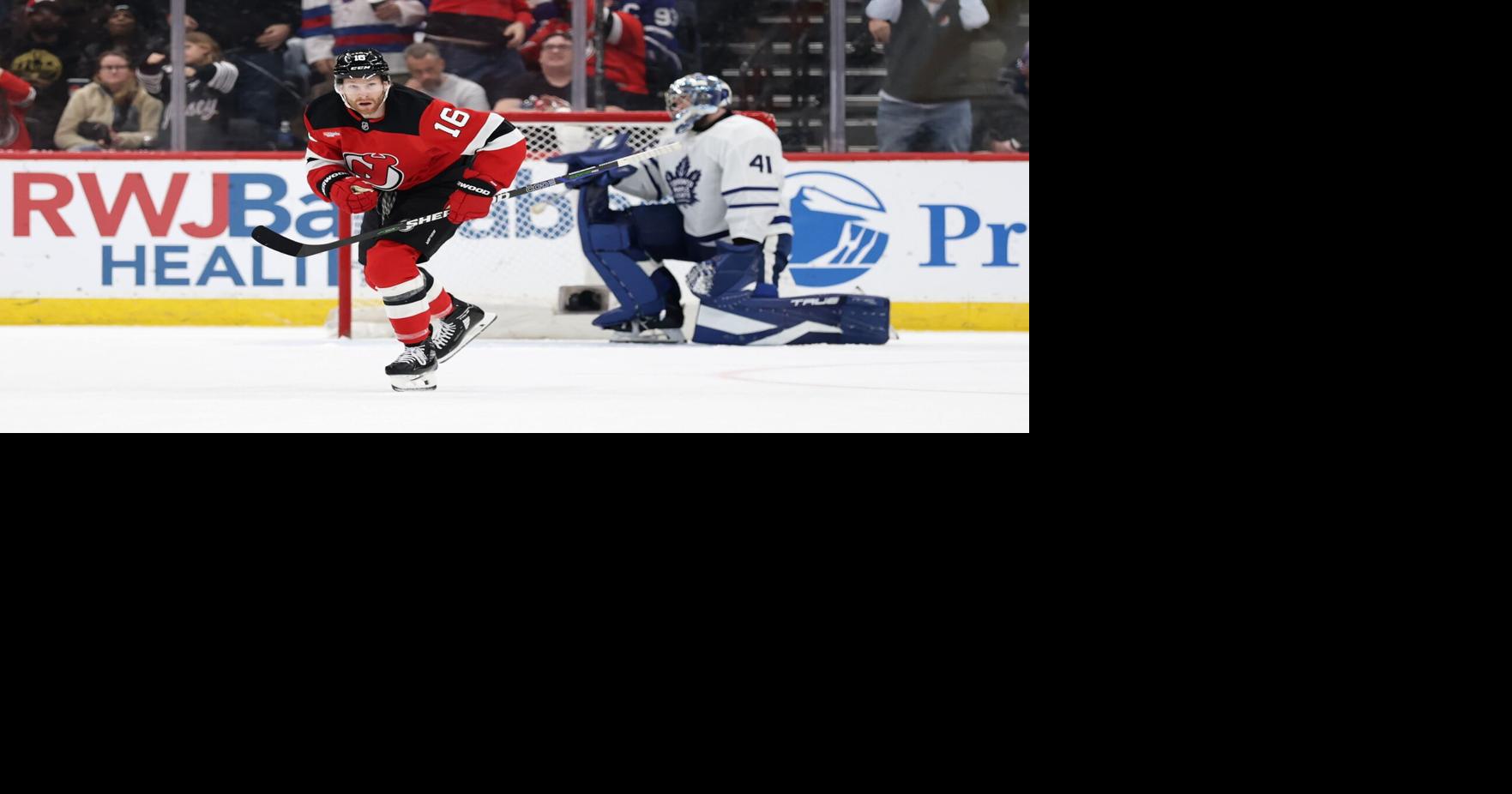 Maple Leafs vs. Devils: A new look but an old result. New Jersey wins in a shootout