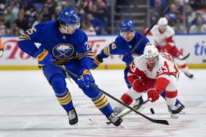 Red Wings snap 5-game losing streak with a 6-5 shootout win over the Sabres