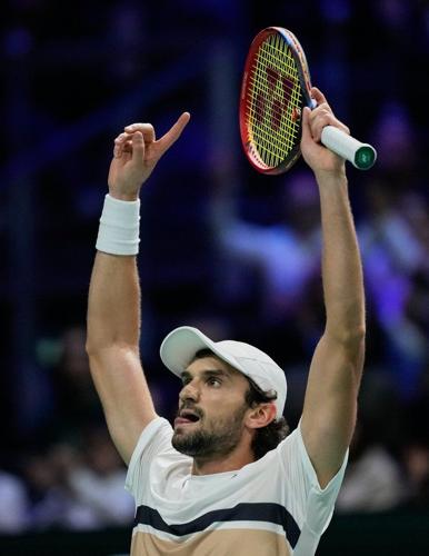 Vacherot through to Paris Masters quarterfinals after beating Norrie