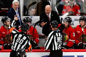 Jeff Blashill gets his first win as coach of the Chicago Blackhawks
