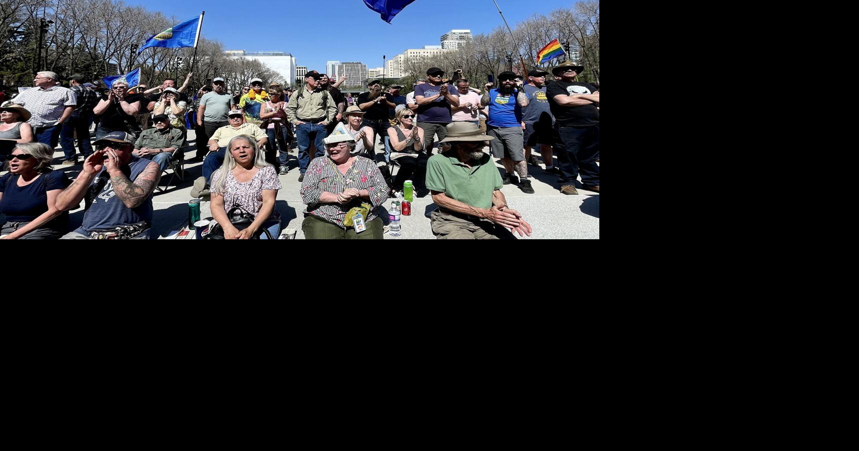 'Independent state?' Proposed referendum question approved on Alberta separation