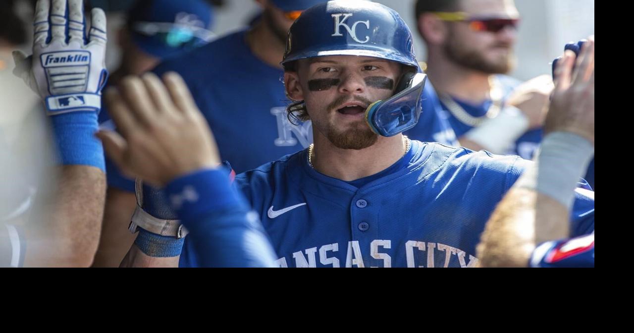 Witt Jr.'s homer lifts Royals to 4-3 win over AL Central leading Guards in 1st game of doubleheader