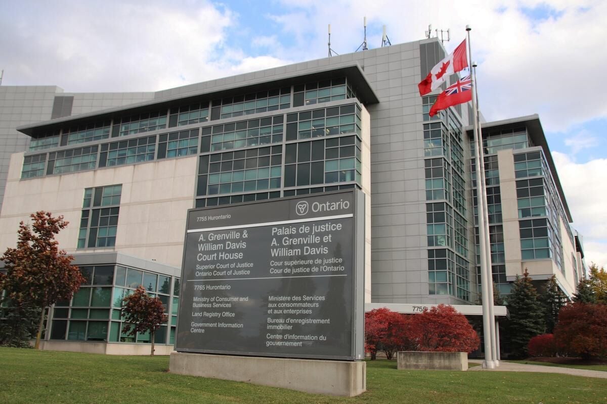 Judge tosses gun case over delays at Brampton courthouse