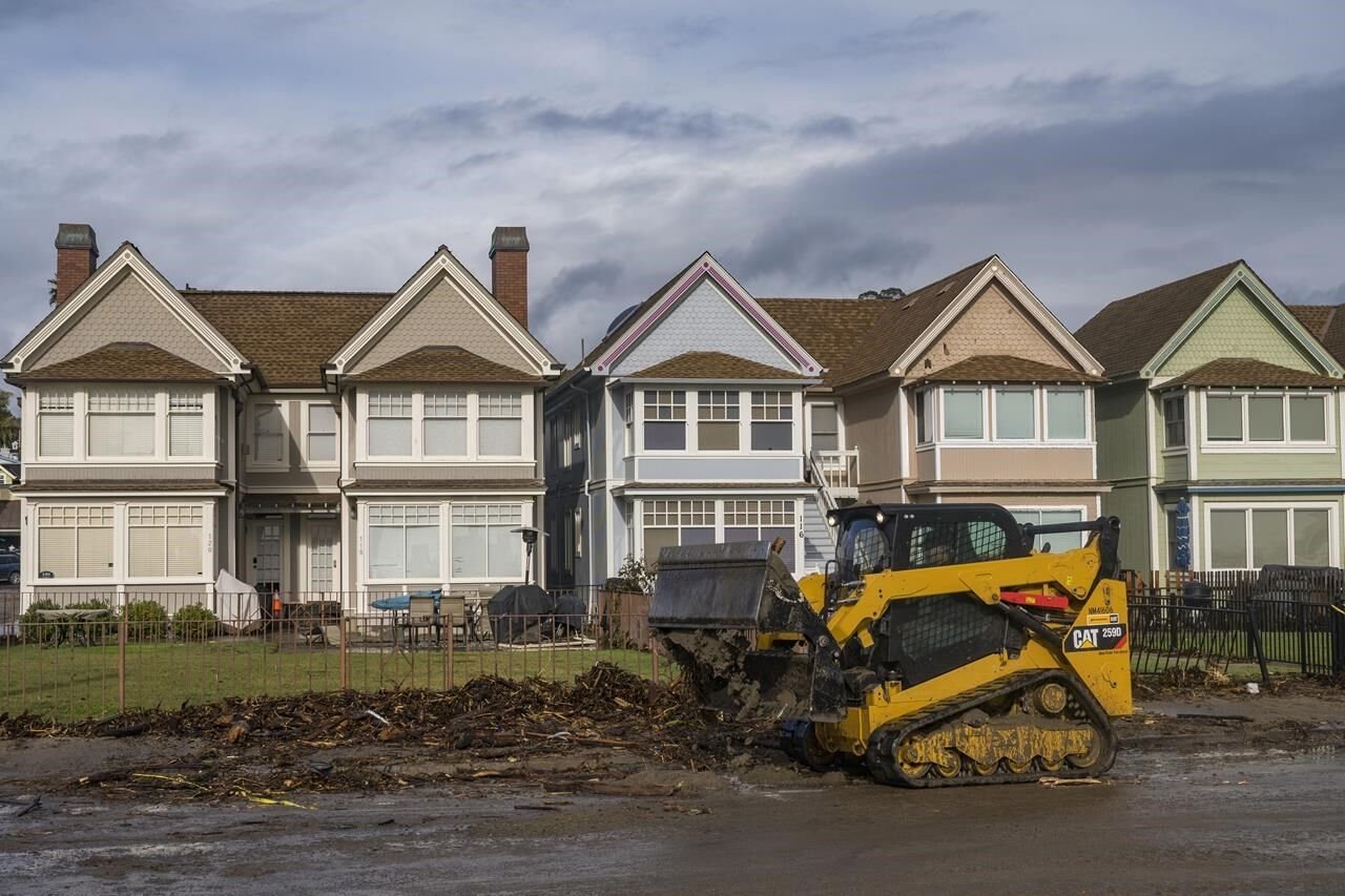 ‘Bomb Cyclone’ Brings Damaging Winds, Drenches California