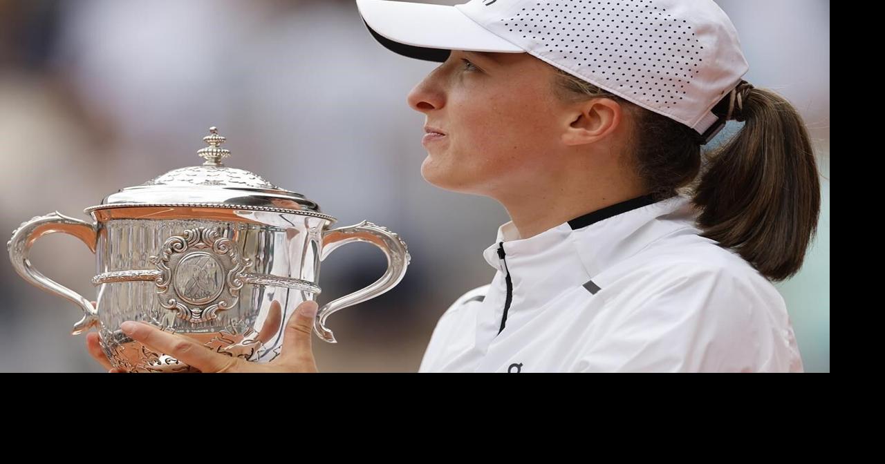 Novak Djokovic returns to ATP No. 1 with his 23rd Slam title; Iga ...