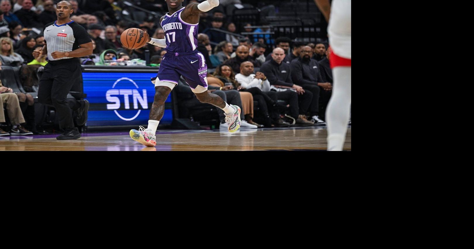 Schroeder hits late 3 in OT as Kings stun Rockets 125-124