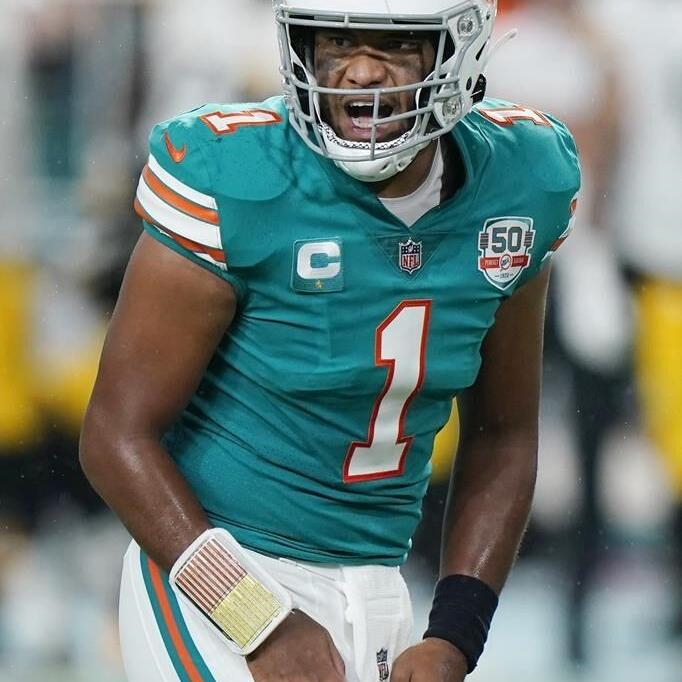 Tua, Dolphins survive scoreless 2nd half to beat Steelers