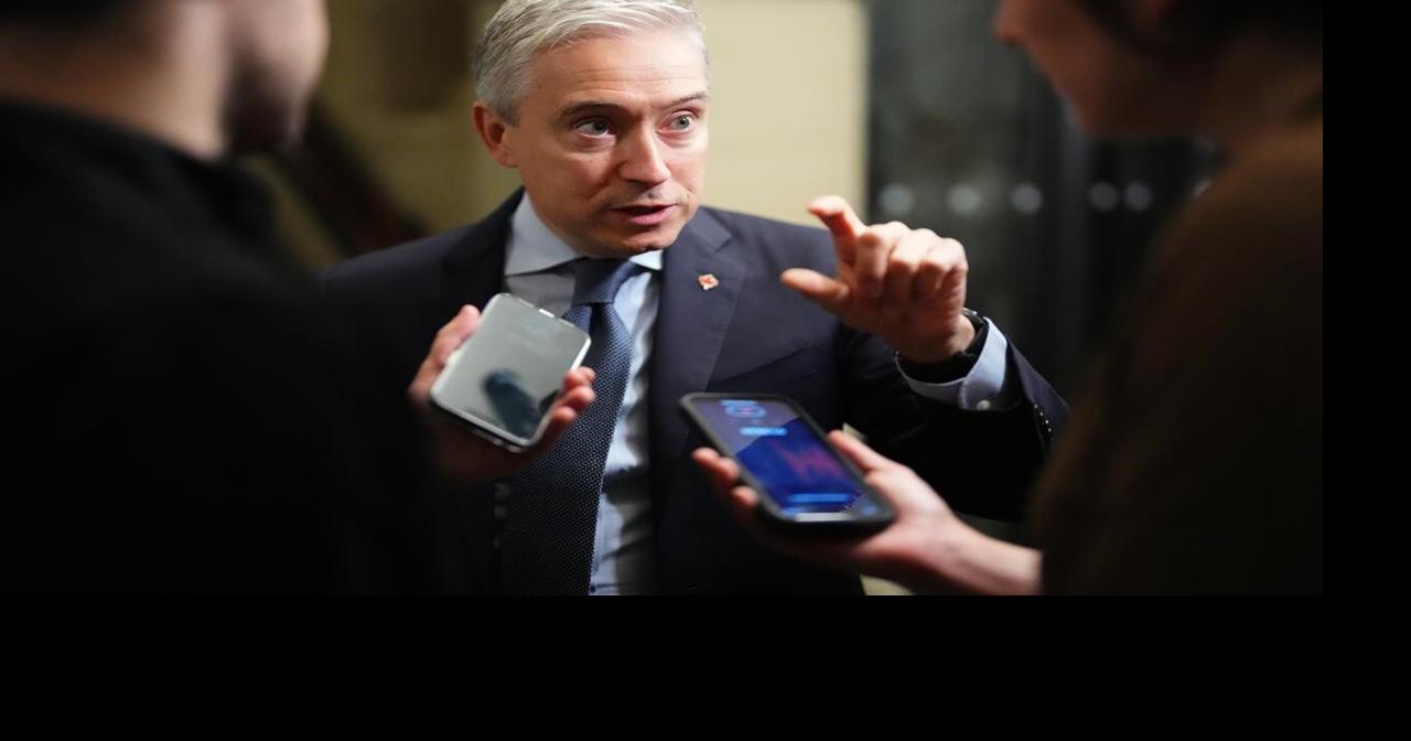 Industry minister echoes Shopify calls to boost ambition in Canada