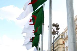Official media: Algeria severs diplomatic ties with the United Arab Emirates