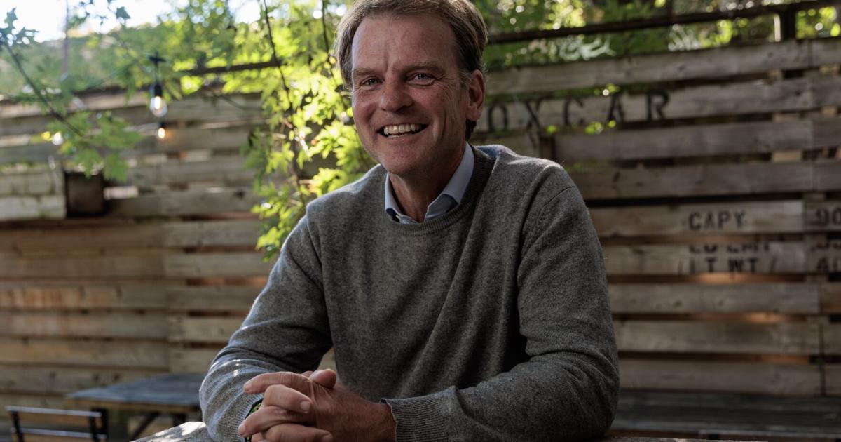 Chris Alexander spent his life thinking about the world outside Toronto ...