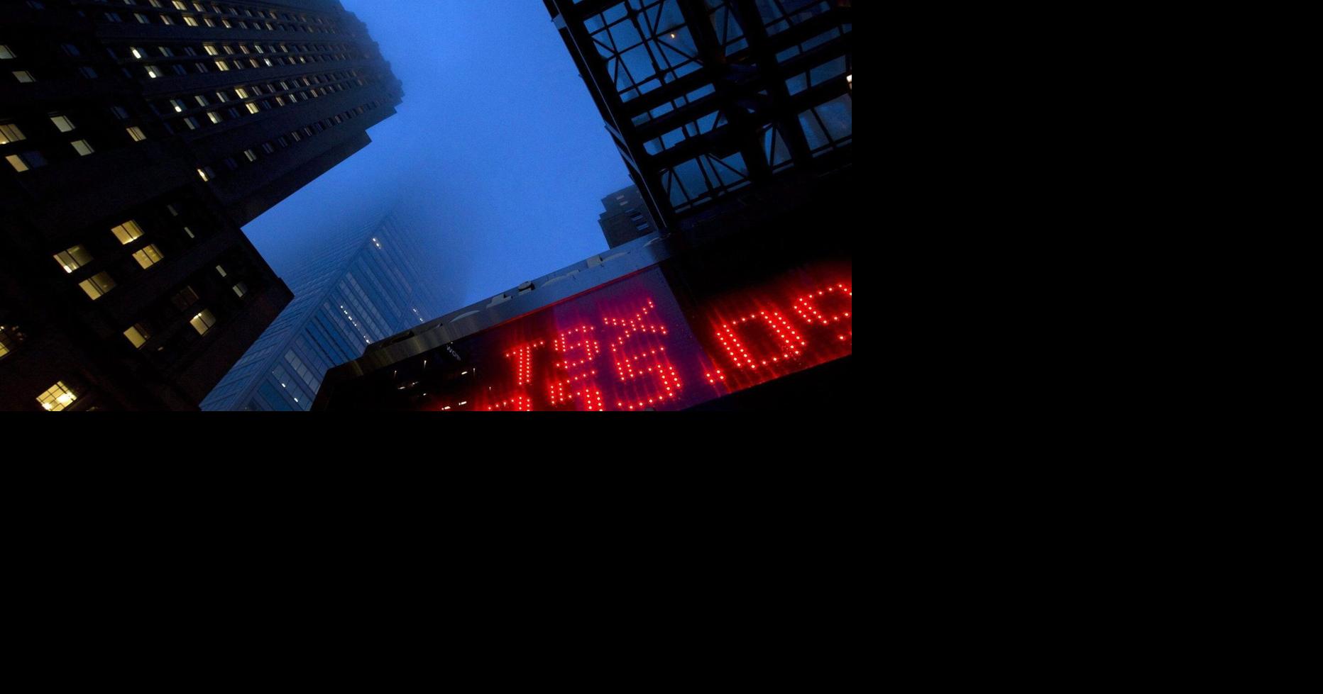 S&P/TSX composite down more than 100 points, U.S. stock markets also lower