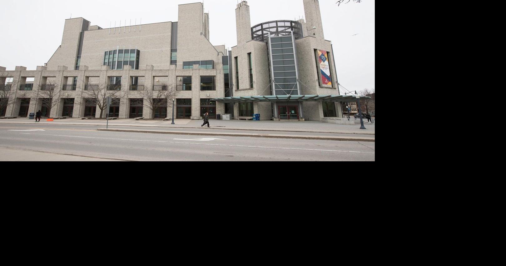 Ontario lifting post-secondary tuition freeze, boosting funding