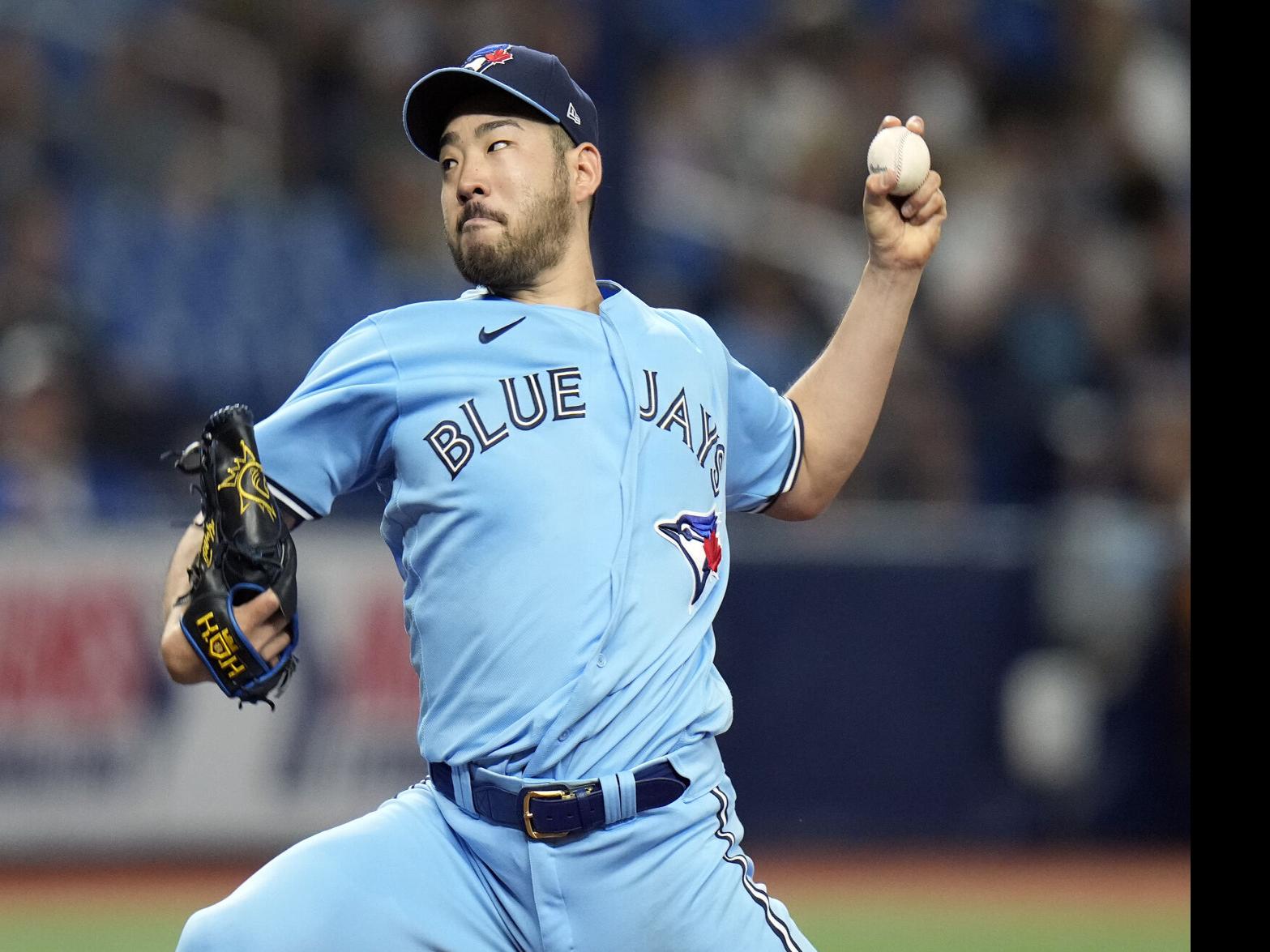 Blue Jays' early offense proves to be enough vs. Brewers