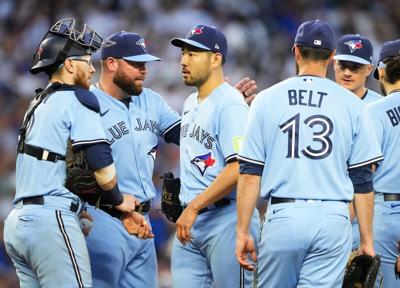 MLB: Seattle Mariners remove Toronto Blue Jays merchandise from