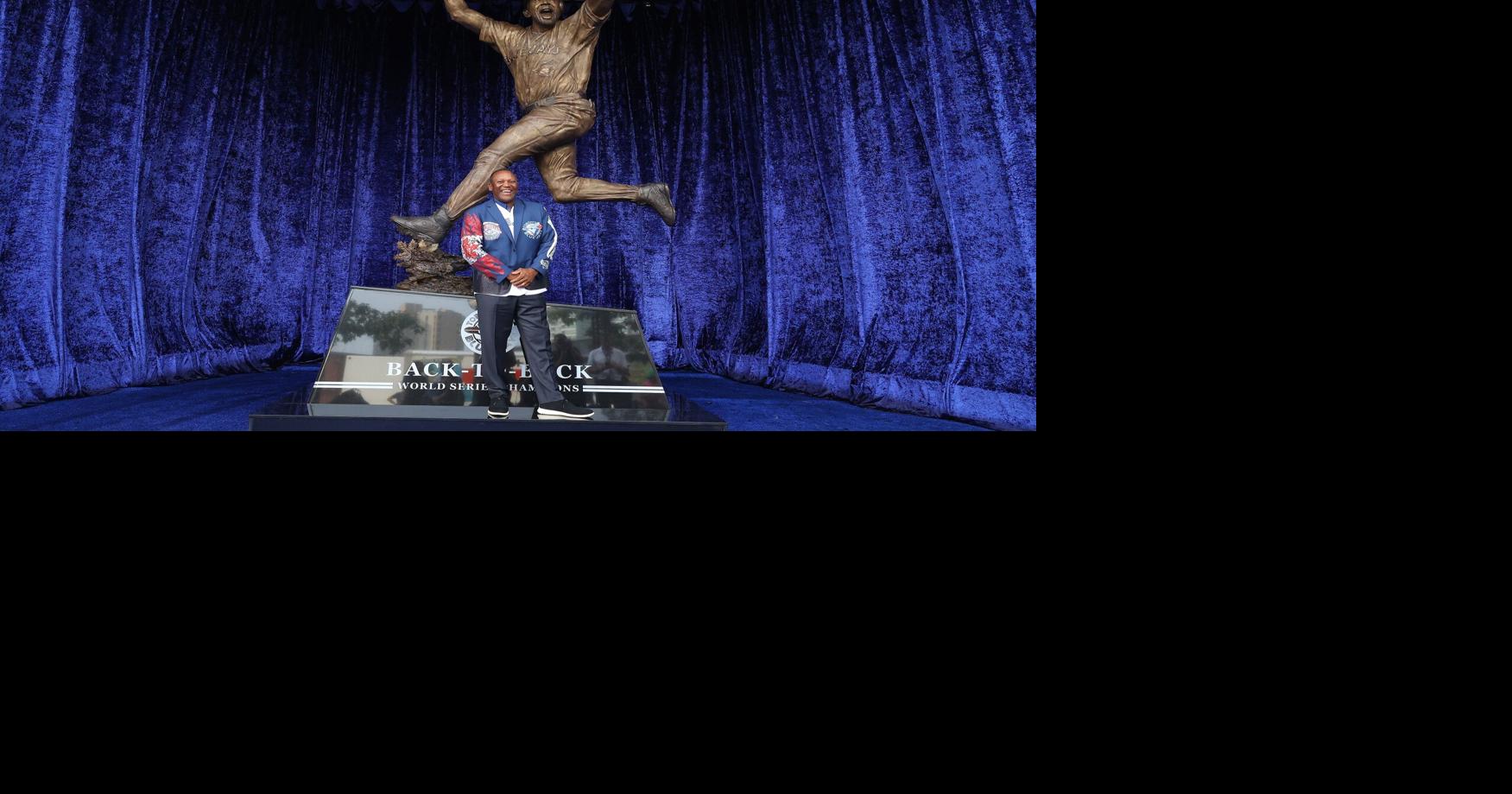 How the artists behind Joe Carter’s walk-off homer statue created a monument to the Blue Jays’ World Series titles