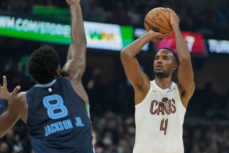 Donovan Mitchell scores 30 as Cavaliers rally for 108-100 win over ...