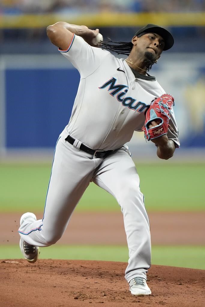 Tyler Glasnow goes 7 strong innings, Brandon Lowe homers to help Rays beat  Marlins 4-1