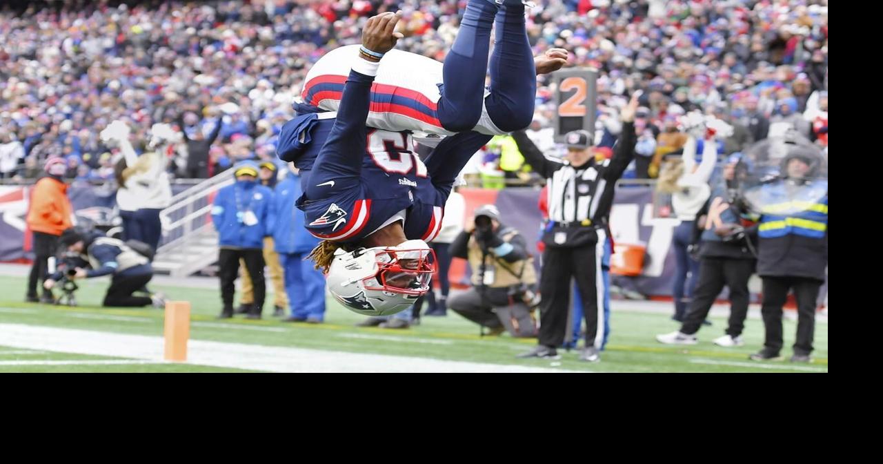 Patriots lose No. 1 draft pick by beating Bills 23-16
