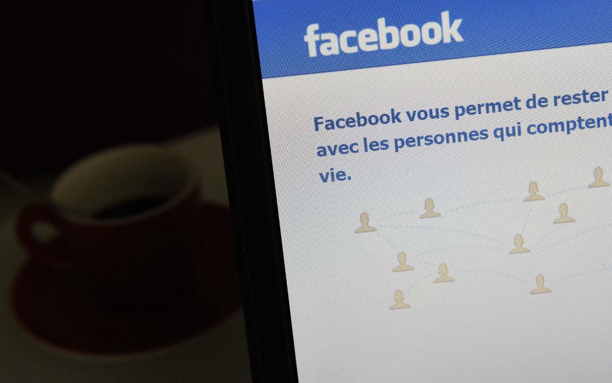 Teen sentenced after using Facebook to extort girl, possess child porn