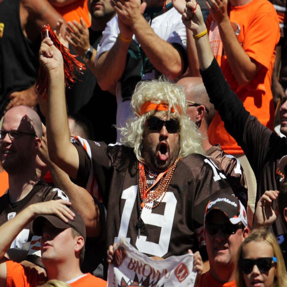 Cleveland Browns fan mocks NFL team from the grave