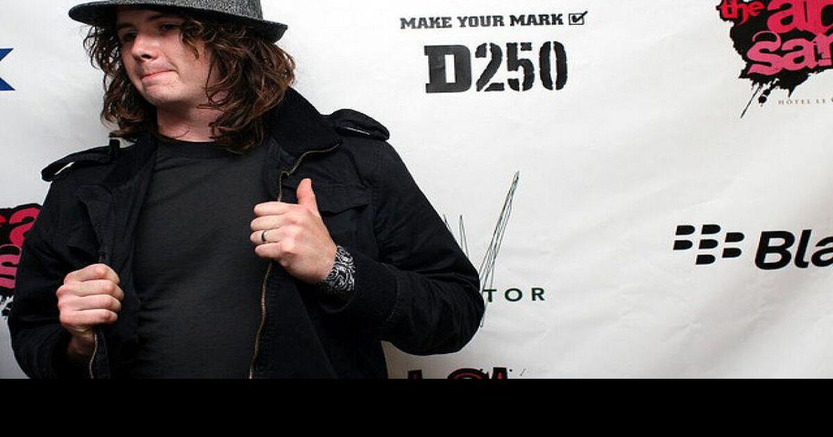 Guitarist Jay Smith, of Matt Mays and El Torpedo, dies suddenly on tour