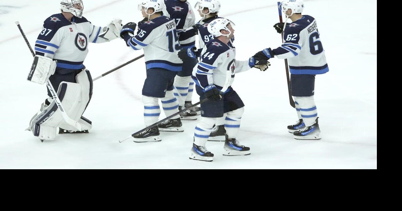 Scheifele scores as the Jets beat the Blackhawks 4-2 in Sorensen's first game
