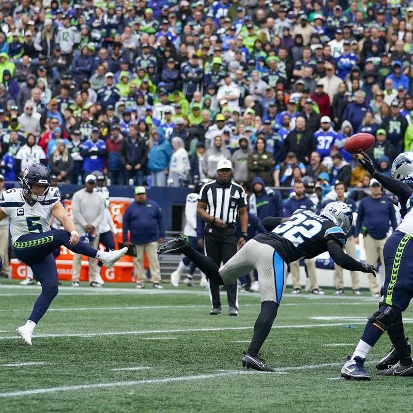 Kenneth Walker III sparks Seahawks in 37-27 win over the Panthers