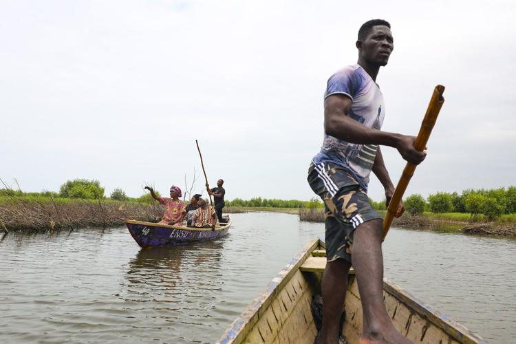 Photos show Ghana's female oyster farmers sustaining a generational practice