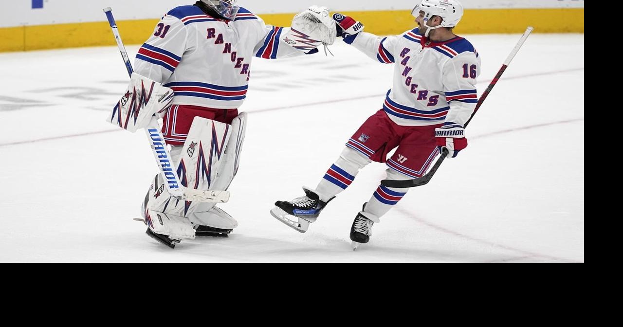 Shesterkin dazzles with 41 saves as Rangers beat Stars 3-1 to end three-game losing streak