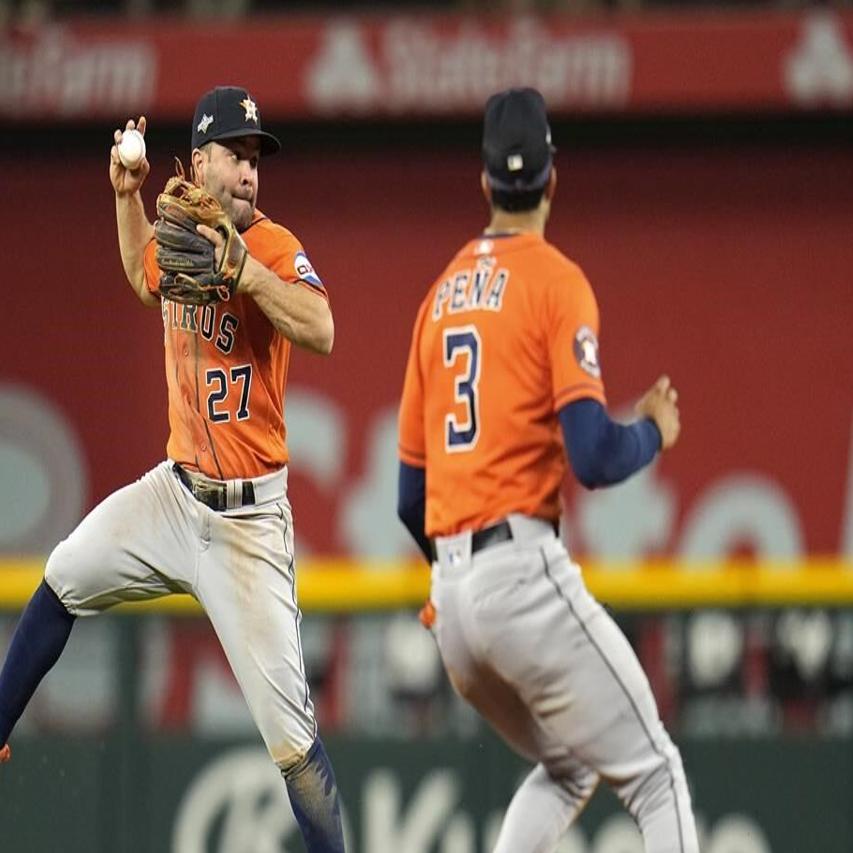 Yordan Alvarez gets 4 strikes in AB during Astros win