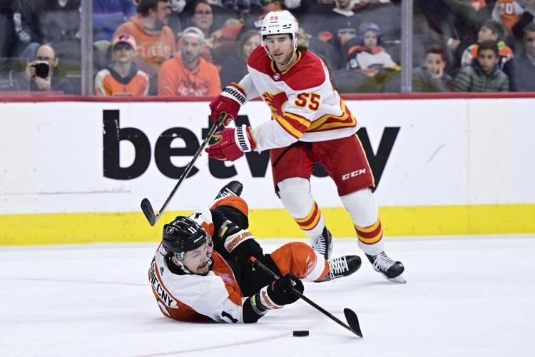 Travis Konecny scores short-handed goal as Philadelphia Flyers top the Calgary Flames 3-2