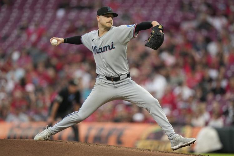 Junk and Ramírez lead surging Marlins to 5-1 win over Reds