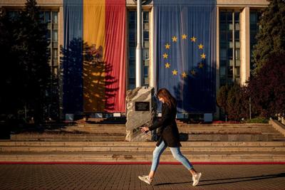 Moldovans to vote in critical parliamentary election fraught with Russian interference claims