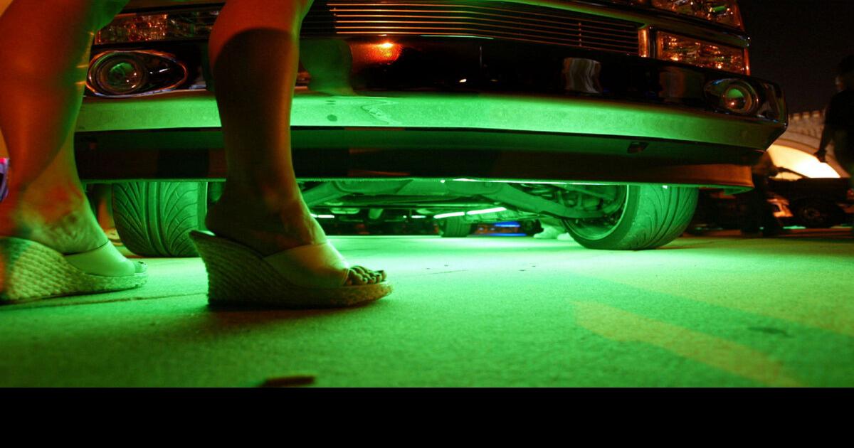 Auto Know Don't put neon lights on your car