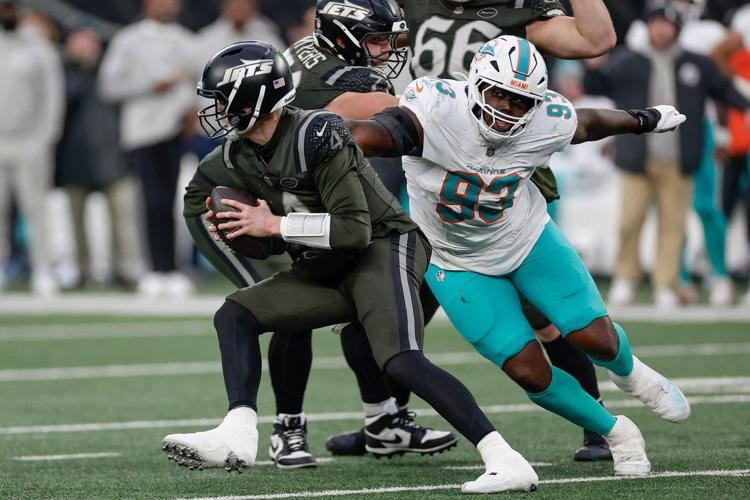 Undrafted rookie quarterback Brady Cook to make first NFL start for