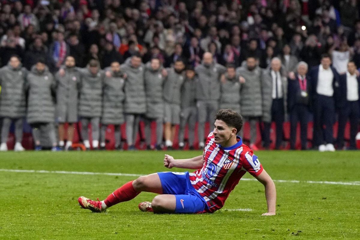 Double-kick penalty by Álvarez leads to another heartbreaking loss for Atletico against Real Madrid