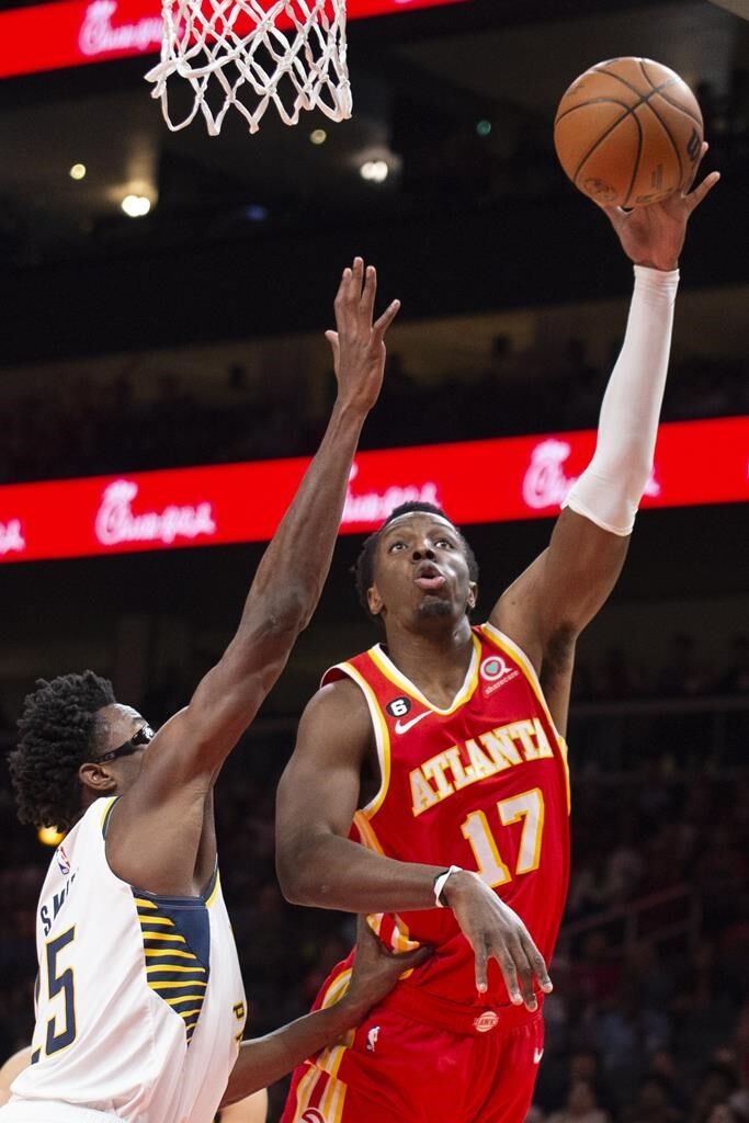 Hawks star Trae Young ejected after throwing ball at official vs. Pacers