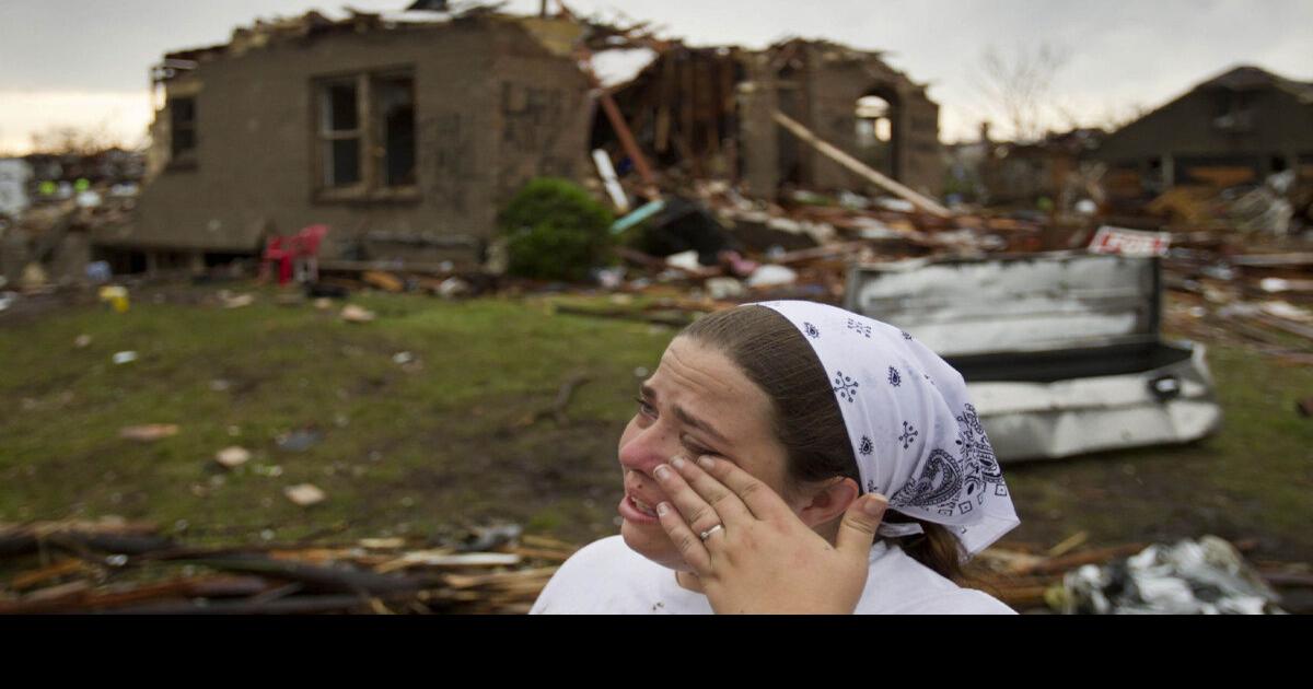 As Joplin rescuers race against time, new deadly tornadoes strike Oklahoma