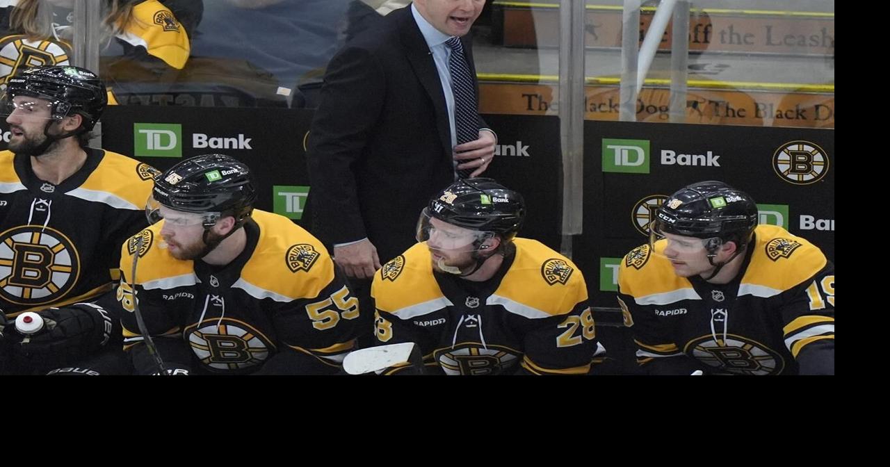 Sacco soaks up the experience in his 1st game as Bruins interim coach