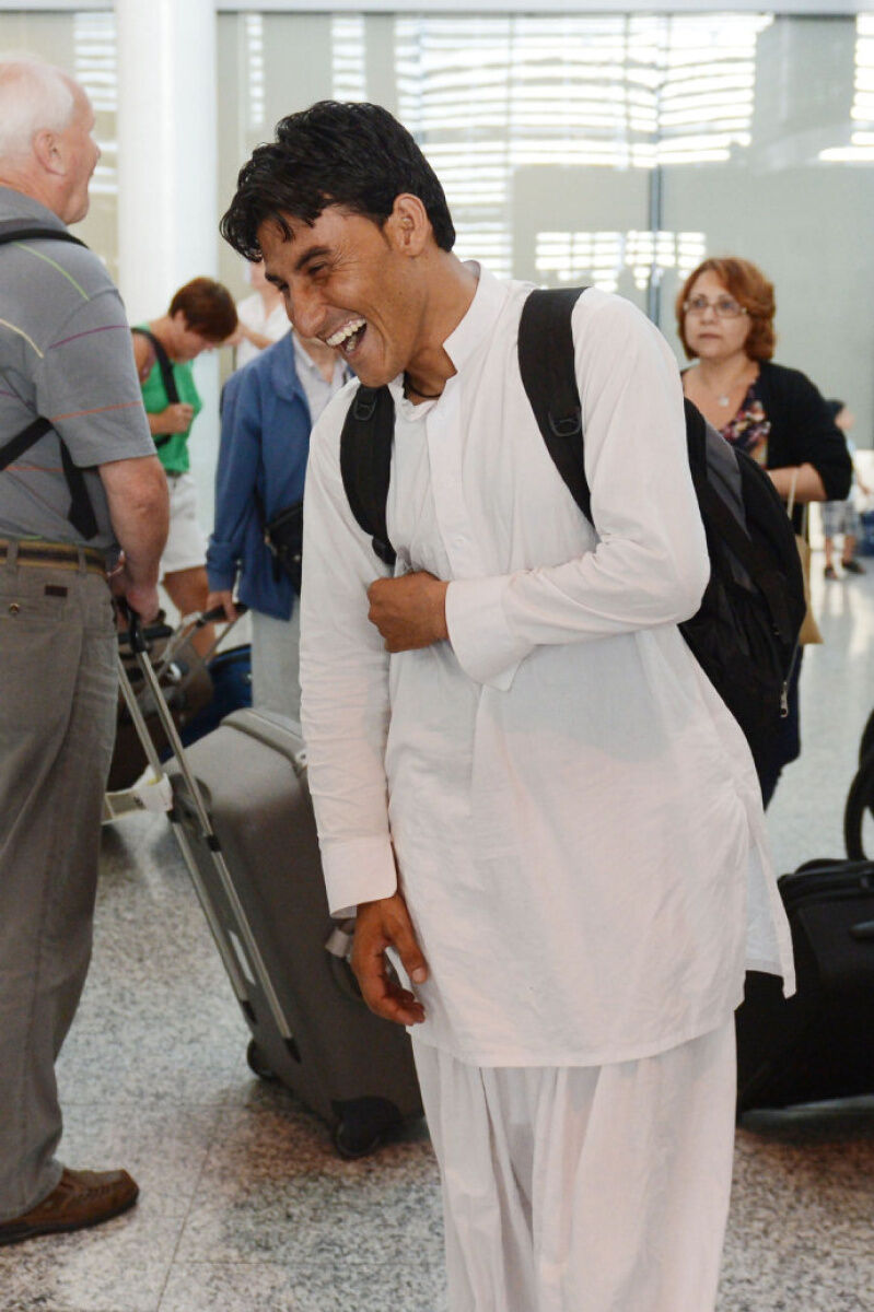 Afghan interpreter arrives in Canada