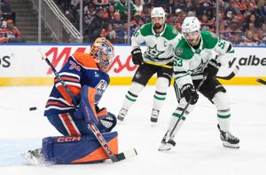 Stuart Skinner backstopping Oilers after another mid-playoff reset
