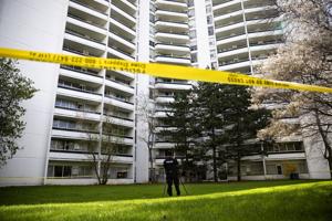 警方正在继续调查北约克一名幼儿坠楼身亡的事件，家长们称这次死亡是他们“最糟糕的噩梦”。