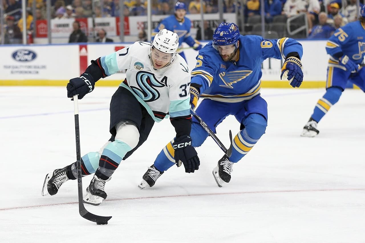 Thomas, Binnington Lift Blues To A 2-1 Shootout Win Over Kraken