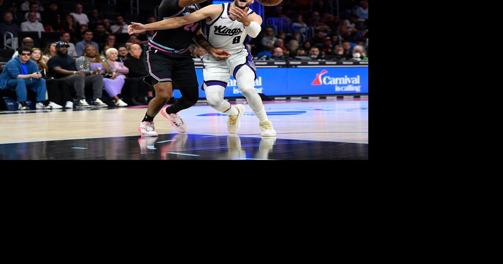 Zach LaVine scores 42, Kings top Heat 127-111 to snap four-game slide