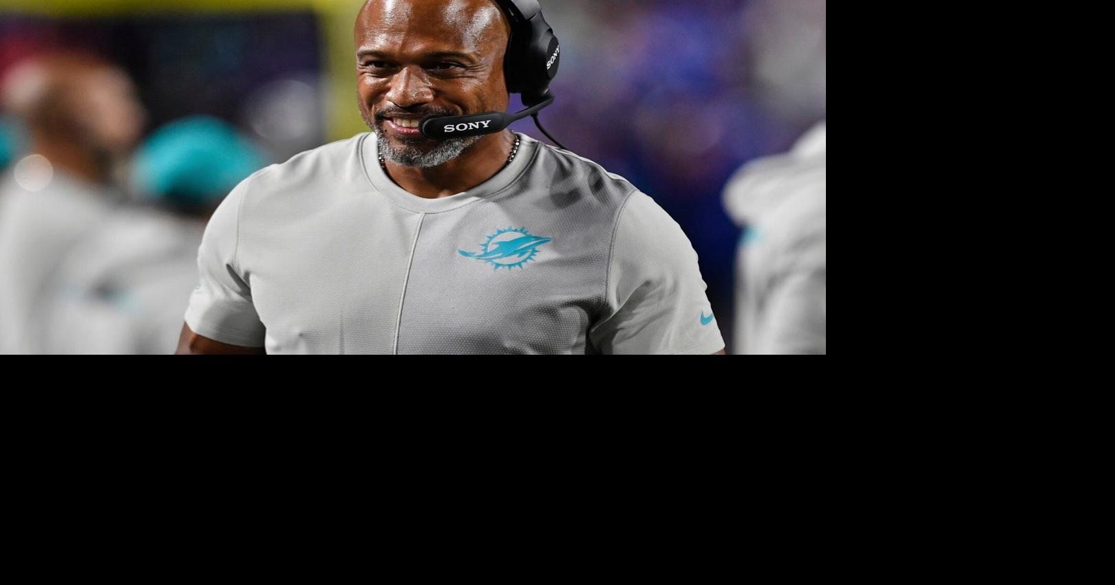 With Ryan in place, Falcons begin coach search by interviewing Dolphins’ Weaver and Seahawks’ Kubiak