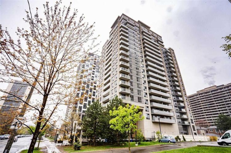 What these Toronto condos got 550,000 for 1,040 sq. ft. in Humewood