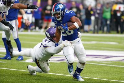 Giants vs. Vikings wild-card prop picks: Target Saquon Barkley's receiving  yardage